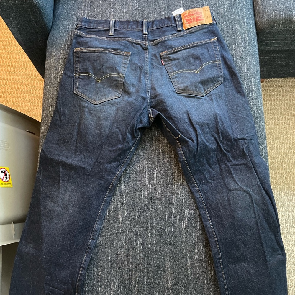 Levi’s 501 Dark Wash Jeans 40x30